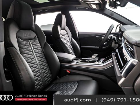 New 2026 Audi RS Q8 performance image 7