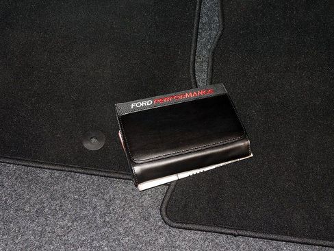 Used 2017 Ford Mustang Shelby GT350R w/ GT350R Equipment Group 920A image 53