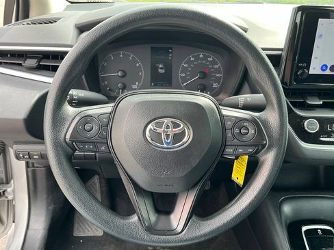 Used 2024 Toyota Corolla LE FWD image 14