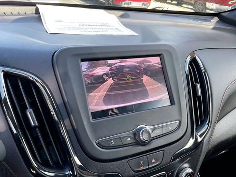 Certified 2023 Chevrolet Equinox RS image 21