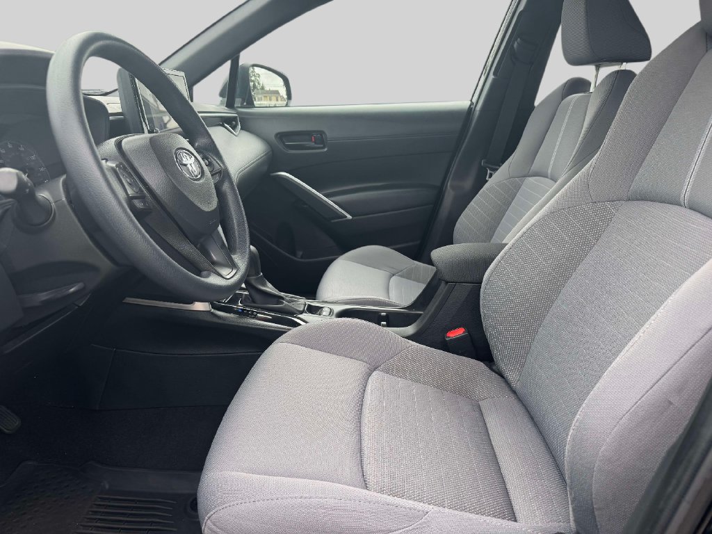 Used 2024 Toyota Corolla Cross AWD Hybrid image 14