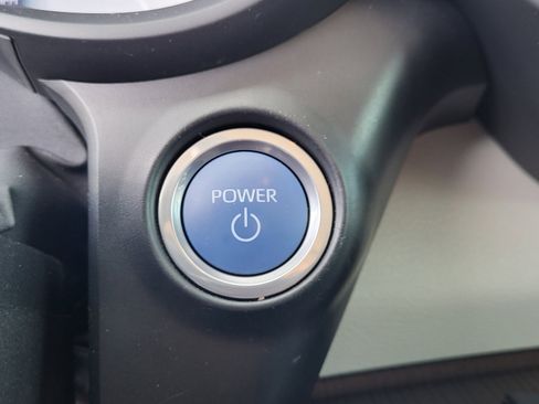 Used 2021 Toyota Sienna LE image 35