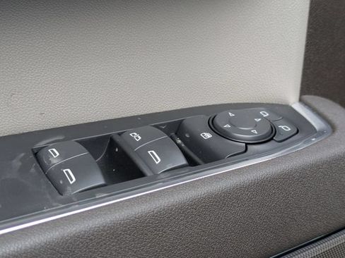 New 2026 Chevrolet Silverado 1500 LT Trail Boss w/ Convenience Package II AWD/4WD image 9