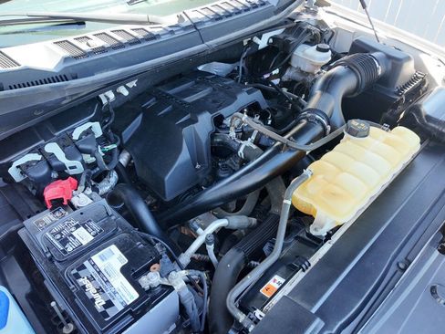 Used 2018 Ford F150 Lariat w/ Equipment Group 502A Luxury image 16