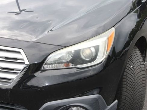 Used 2015 Subaru Outback 2.5i Limited AWD/4WD image 11