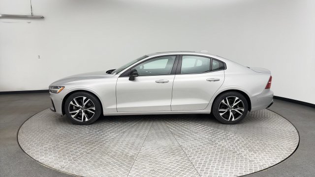 Certified 2024 Volvo S60 B5 Plus AWD/4WD image 5