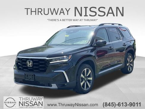 Used 2024 Honda Pilot Elite image 1
