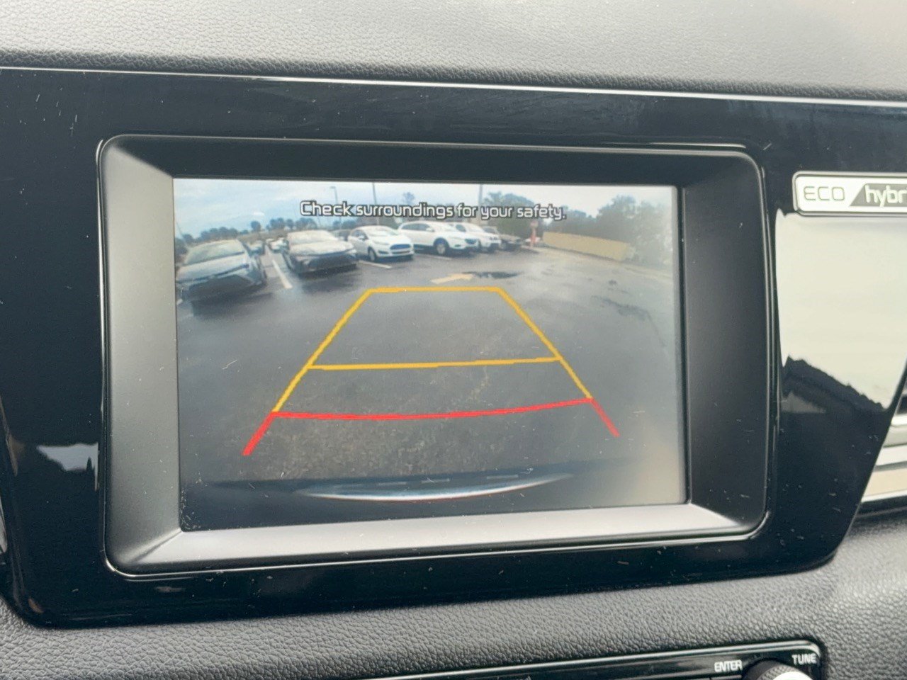 Used 2018 Kia Niro EX FWD image 24