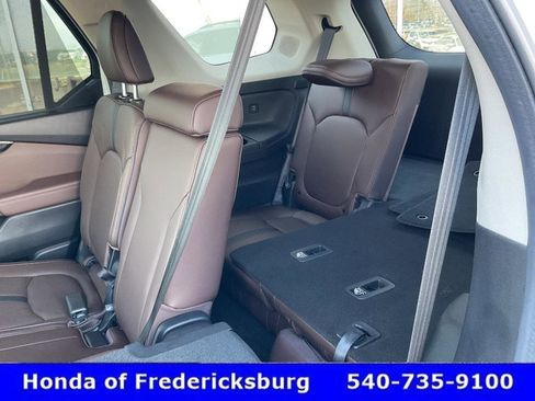 Certified 2025 Honda Pilot Elite image 29