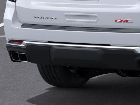 New 2026 GMC Yukon Denali w/ Denali Reserve Package AWD/4WD image 14