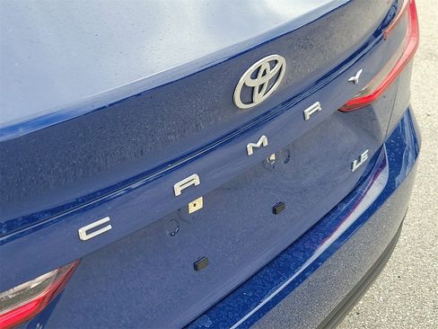 Used 2025 Toyota Camry LE image 6