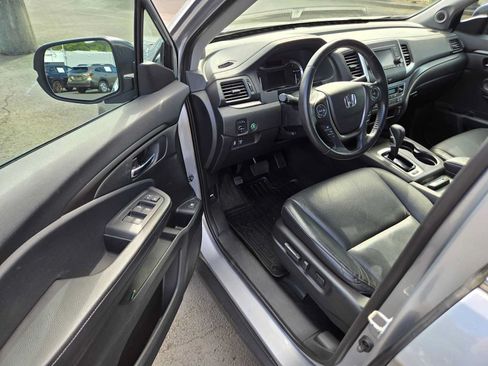 Used 2018 Honda Ridgeline RTL image 22