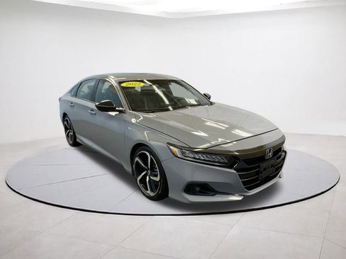 Used 2022 Honda Accord Sport image 1