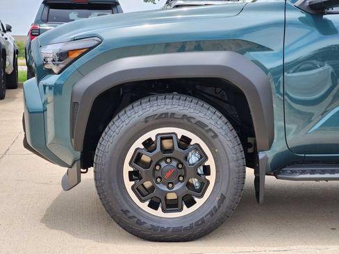 New 2026 Toyota 4Runner TRD Off-Road Premium AWD/4WD image 6