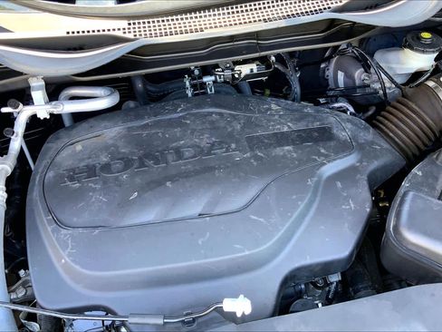 Used 2024 Honda Odyssey Touring image 31