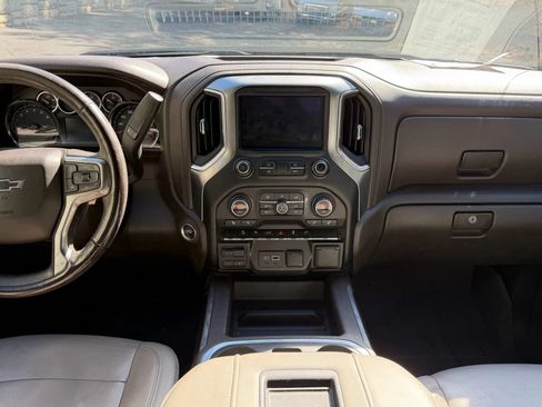 Used 2019 Chevrolet Silverado 1500 RST AWD/4WD image 20