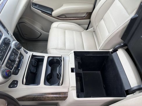 Used 2018 GMC Yukon Denali w/ Denali Ultimate Package image 28