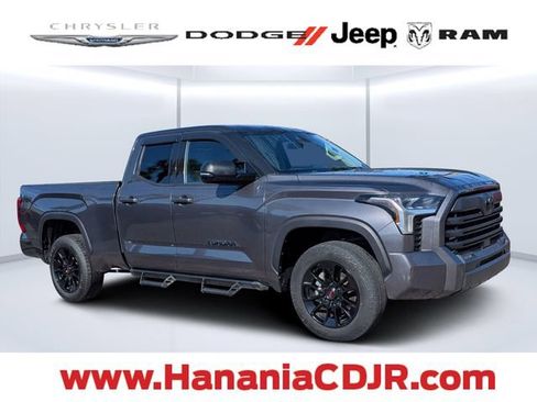 Used 2023 Toyota Tundra SR5 w/ SR5 Convenience Package AWD/4WD image 1
