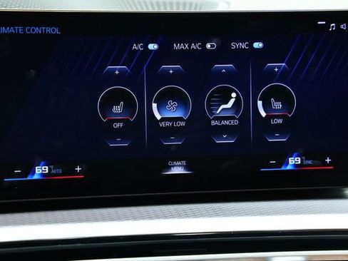 Used 2024 BMW M2 RWD image 19