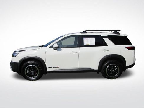 Used 2024 Nissan Pathfinder Rock Creek AWD/4WD image 3