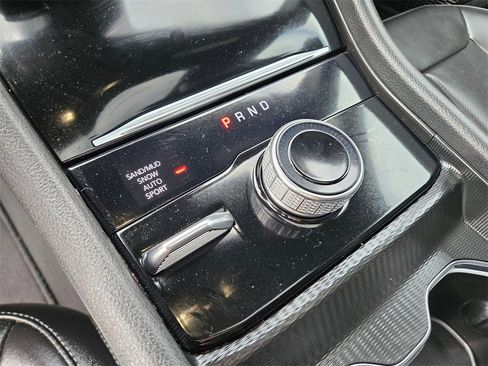 Used 2024 Jeep Grand Cherokee L Limited w/ Luxury Tech Group II image 25