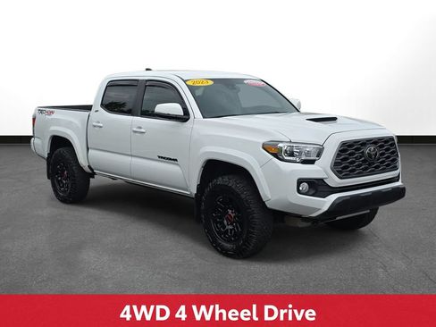 Certified 2023 Toyota Tacoma TRD Sport w/ Advanced Technology Package AWD/4WD image 4