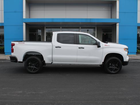 New 2026 Chevrolet Silverado 1500 LT Trail Boss AWD/4WD image 3