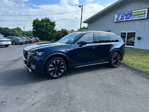 Used 2024 MAZDA CX-90 Plug-In Hybrid w/ Premium Plus AWD/4WD image 3