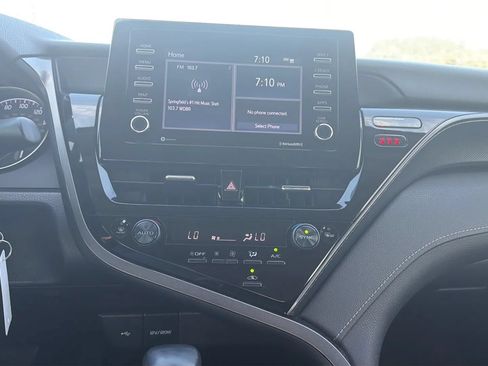 Used 2022 Toyota Camry SE FWD image 89