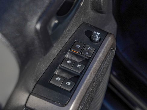 Used 2021 Toyota Tacoma SR5 image 21