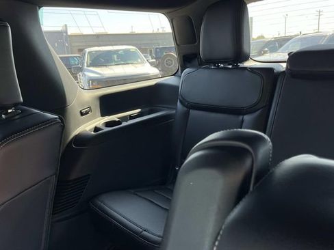 New 2025 Ford Expedition Platinum w/ Stealth Performance Package image 24