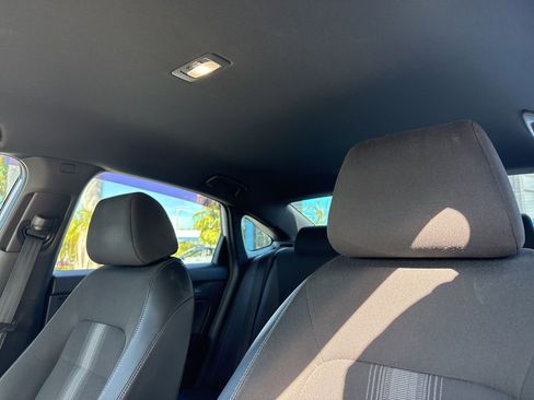 Used 2023 Honda Civic Sport image 15