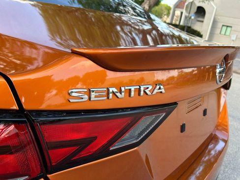 Used 2023 Nissan Sentra SR w/ Electronics Package FWD image 32