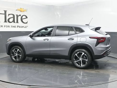 New 2026 Chevrolet Trax RS FWD image 30