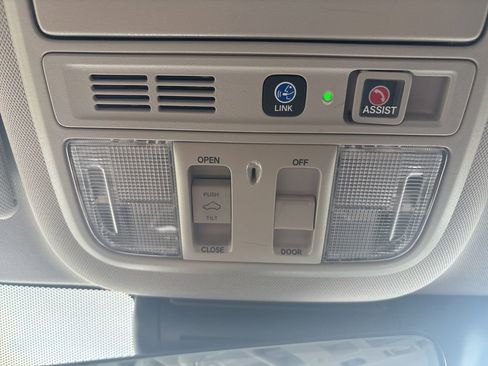Used 2022 Honda Accord Touring image 24