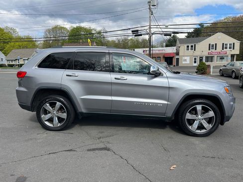 Used 2015 Jeep Grand Cherokee Limited image 6