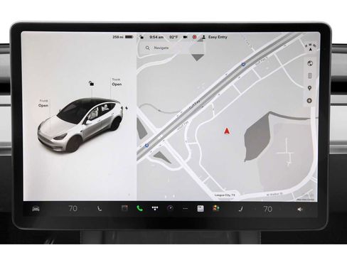 Used 2023 Tesla Model Y AWD image 12