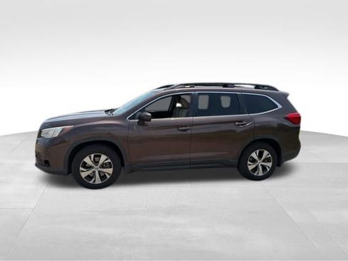 Used 2020 Subaru Ascent Premium w/ Convenience Package AWD/4WD image 6
