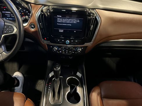 Used 2020 Chevrolet Traverse High Country w/ LPO, Floor Liner Package image 16