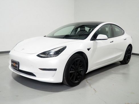 Used 2023 Tesla Model 3 RWD image 10