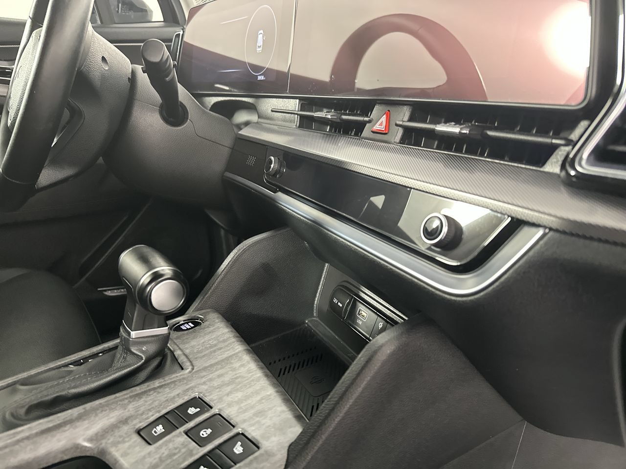 Certified 2023 Kia Sportage SX FWD image 15