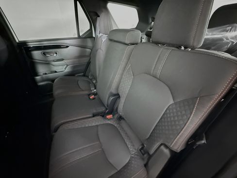 New 2025 Honda Pilot Sport image 28