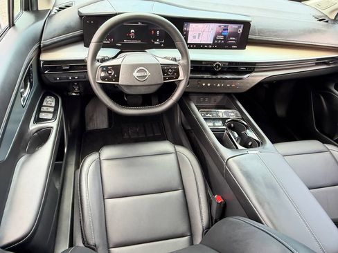 Certified 2025 Nissan Murano SL AWD/4WD image 13