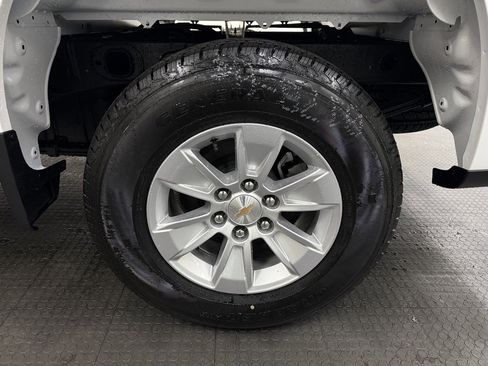 New 2026 Chevrolet Silverado 1500 W/T image 11