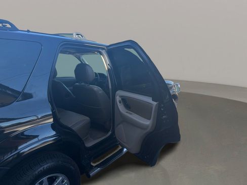 Used 2003 Ford Escape Limited AWD/4WD image 28