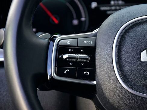 Certified 2023 Kia Sorento EX AWD/4WD image 21