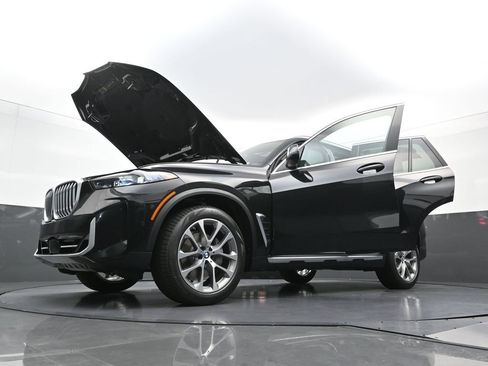 New 2026 BMW X5 xDrive40i w/ Premium Package AWD/4WD image 39