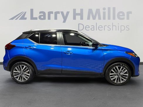 Used 2023 Nissan Kicks SV FWD image 6