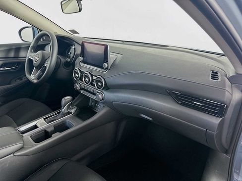 Used 2025 Nissan Sentra SV FWD image 25
