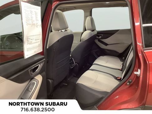 Used 2023 Subaru Forester Premium AWD/4WD image 15